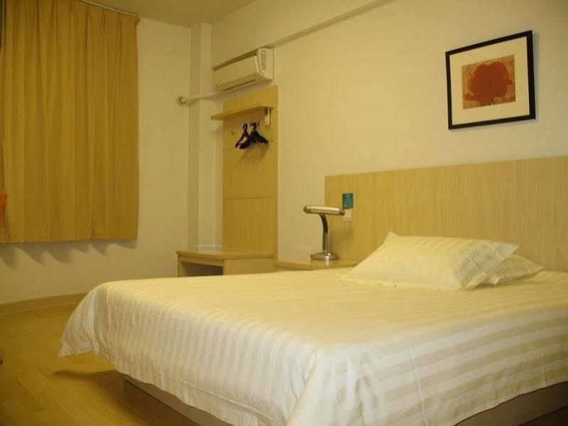 Jinjiang Inn - Shanghai Xinsong Road Kültér fotó